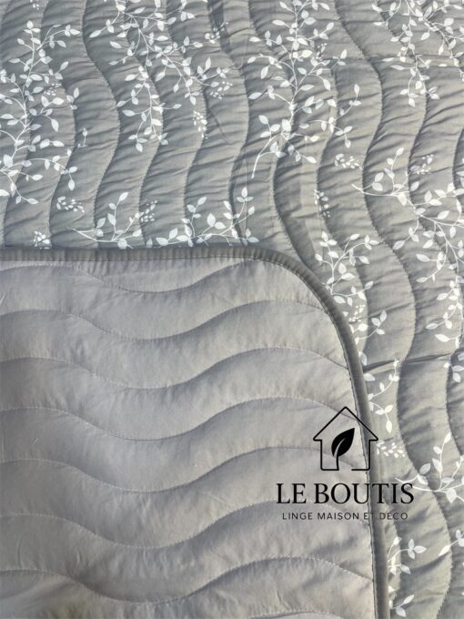 BOUTIS VITA, COUETTE LÉGÈRE, 3 PIÈCES, E114 – Image 2